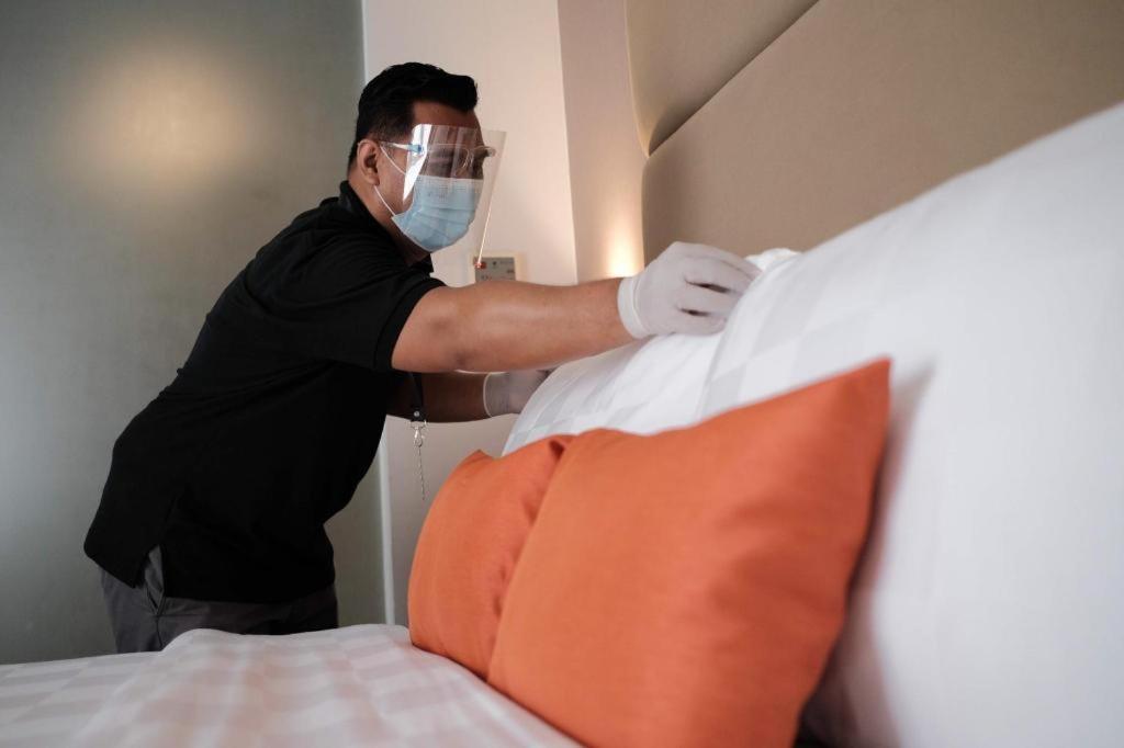 All Nite & Day Hotel Yogyakarta - Gejayan Exteriör bild